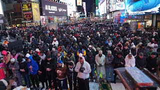 LIVE TARAWEEH IN TIMES SQUARE [upl. by Ecar]