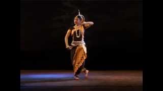 Rabindra Sangeet in Odissi steps JHORO JHORO BORISHE BARI DHARA by SULAGNA RAY [upl. by Georgeta]